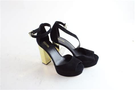 michael kors 8m size